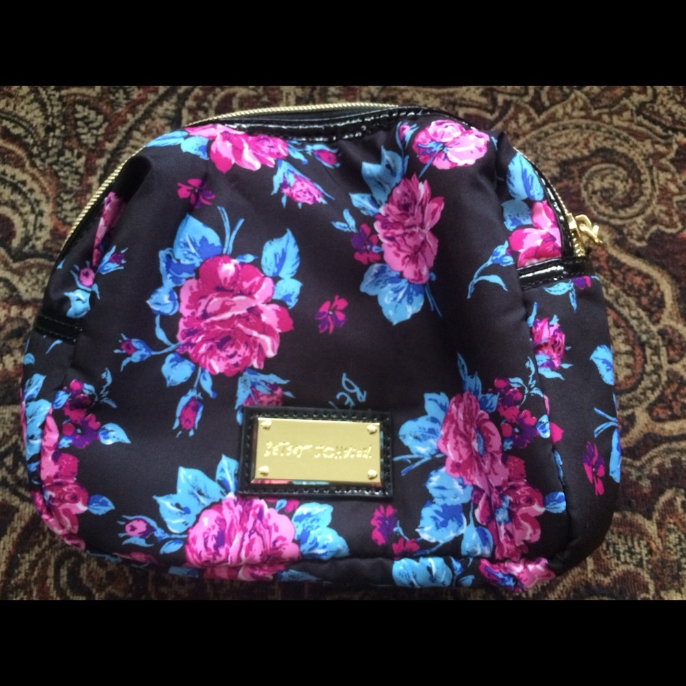 Betsey Johnson Bag - Picture 1 of 5